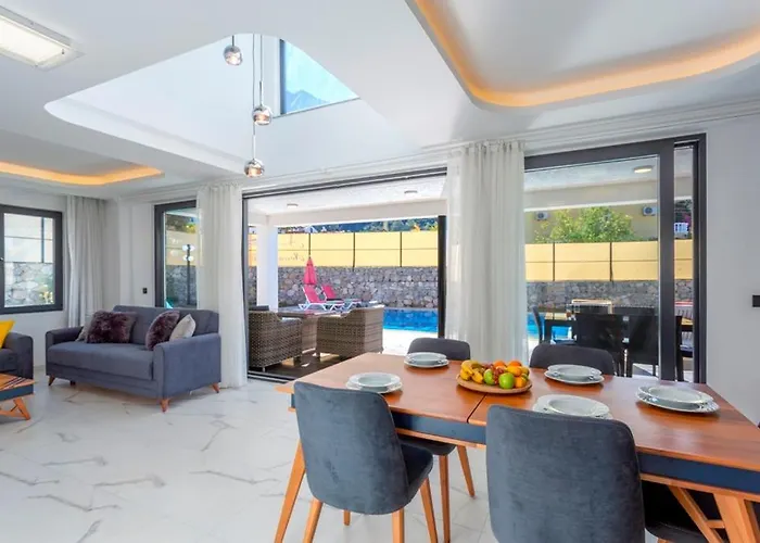 Bella Villa