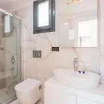 Bella Villa *