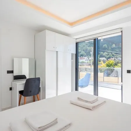 Bella Villa